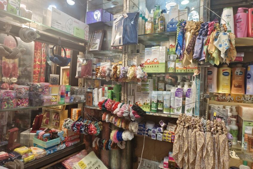 Eid shopping gets momentum in Khulna City | District | Bangladesh Sangbad  Sangstha (BSS)